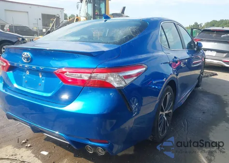 2020 Toyota Camry Se z USA, uszkodzony, nr VIN 4T1G11AKXLU334448